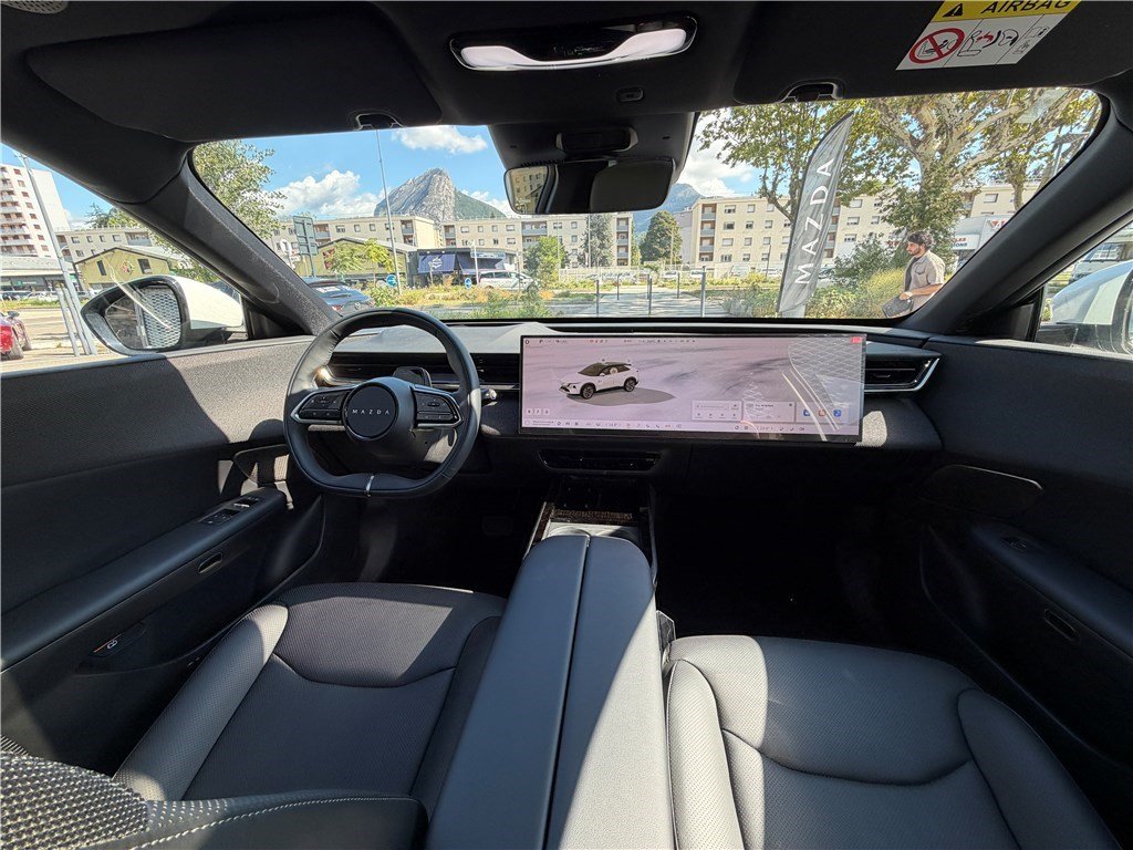Mazda CX-6 - Photo 10