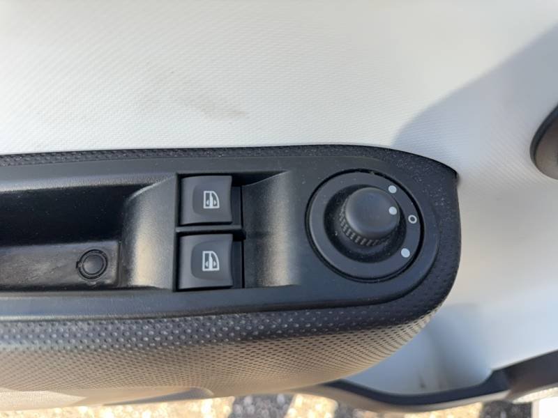 Renault Twingo - Photo 16