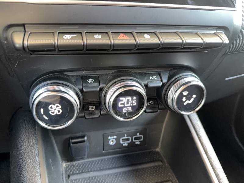 Renault Captur - Photo 23