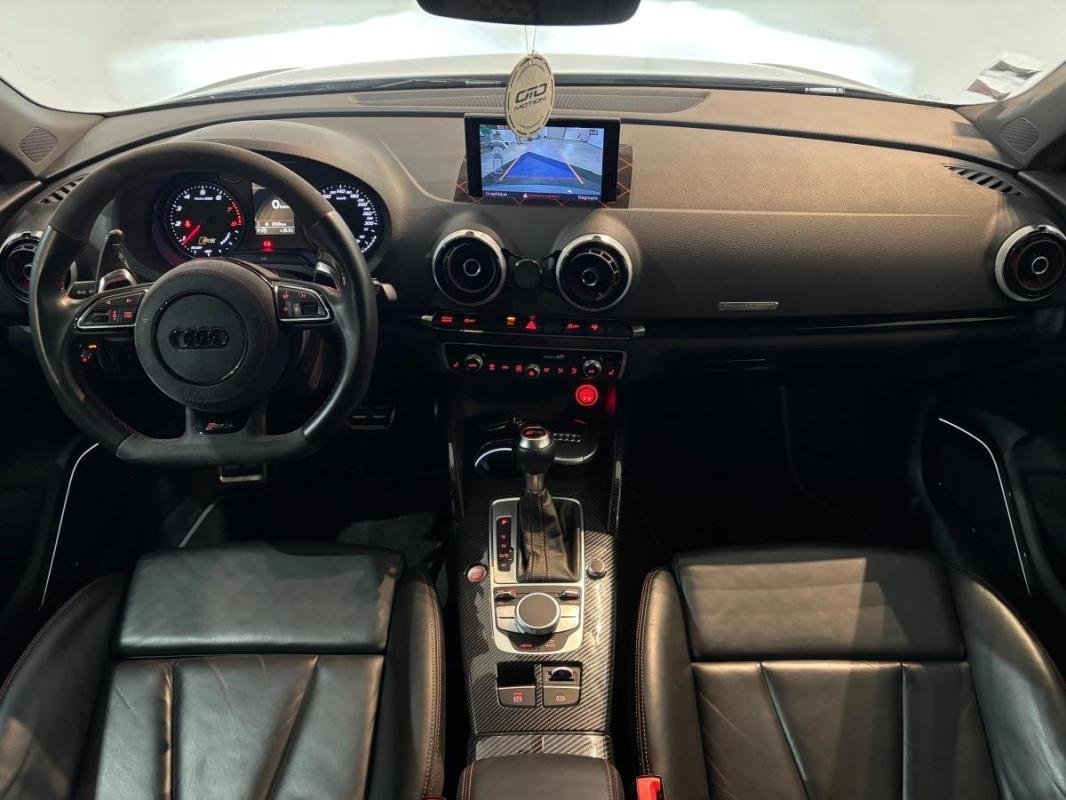 Audi RS3 - Photo 11