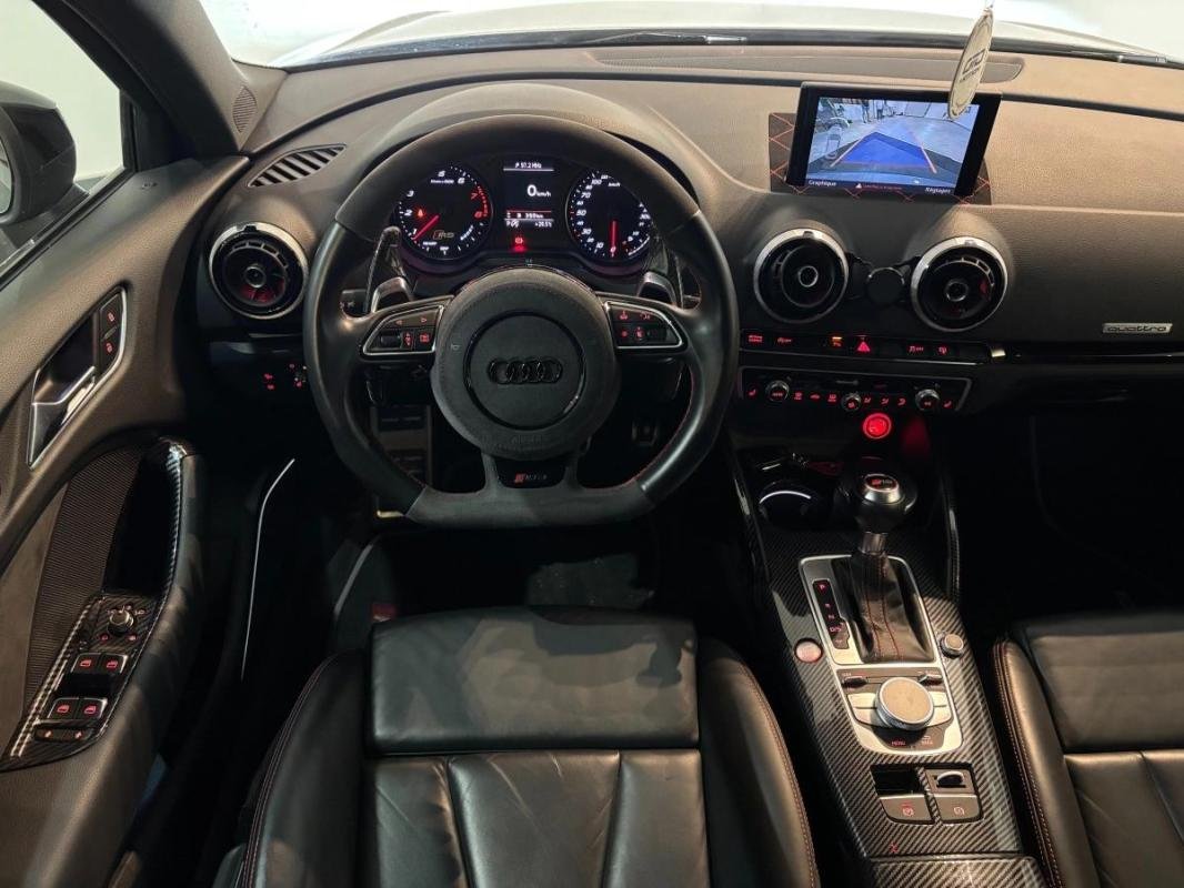 Audi RS3 - Photo 12