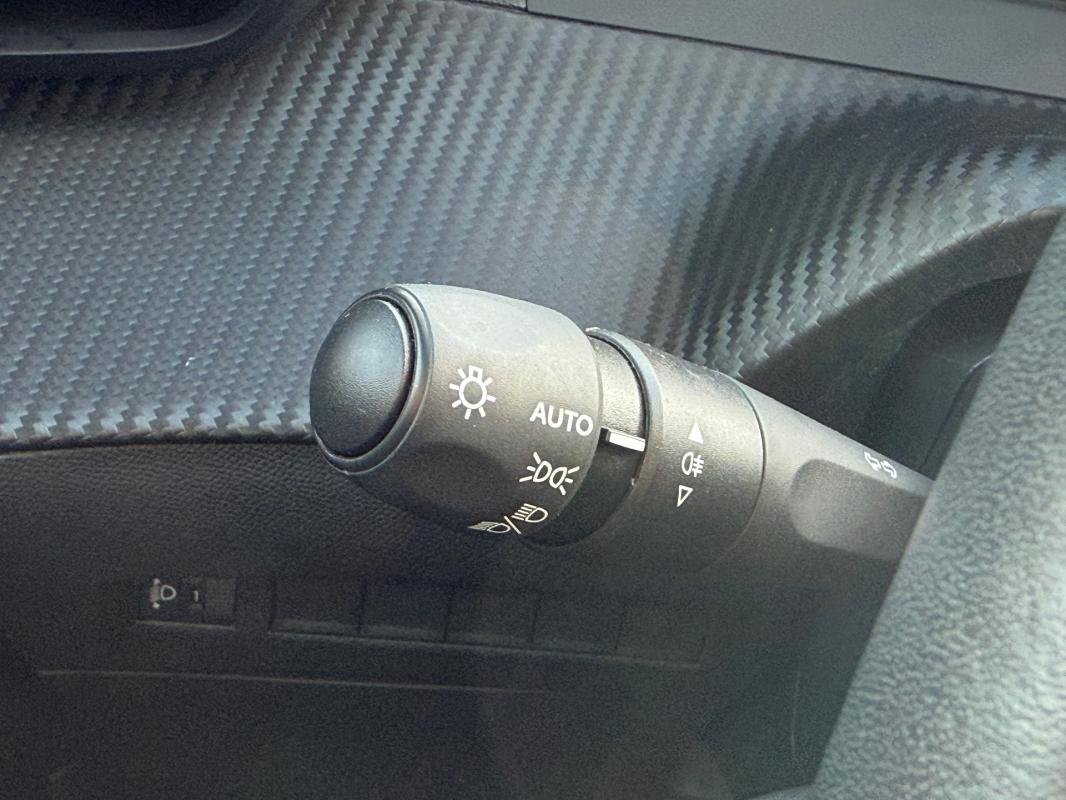 Peugeot 2008 - Photo 10