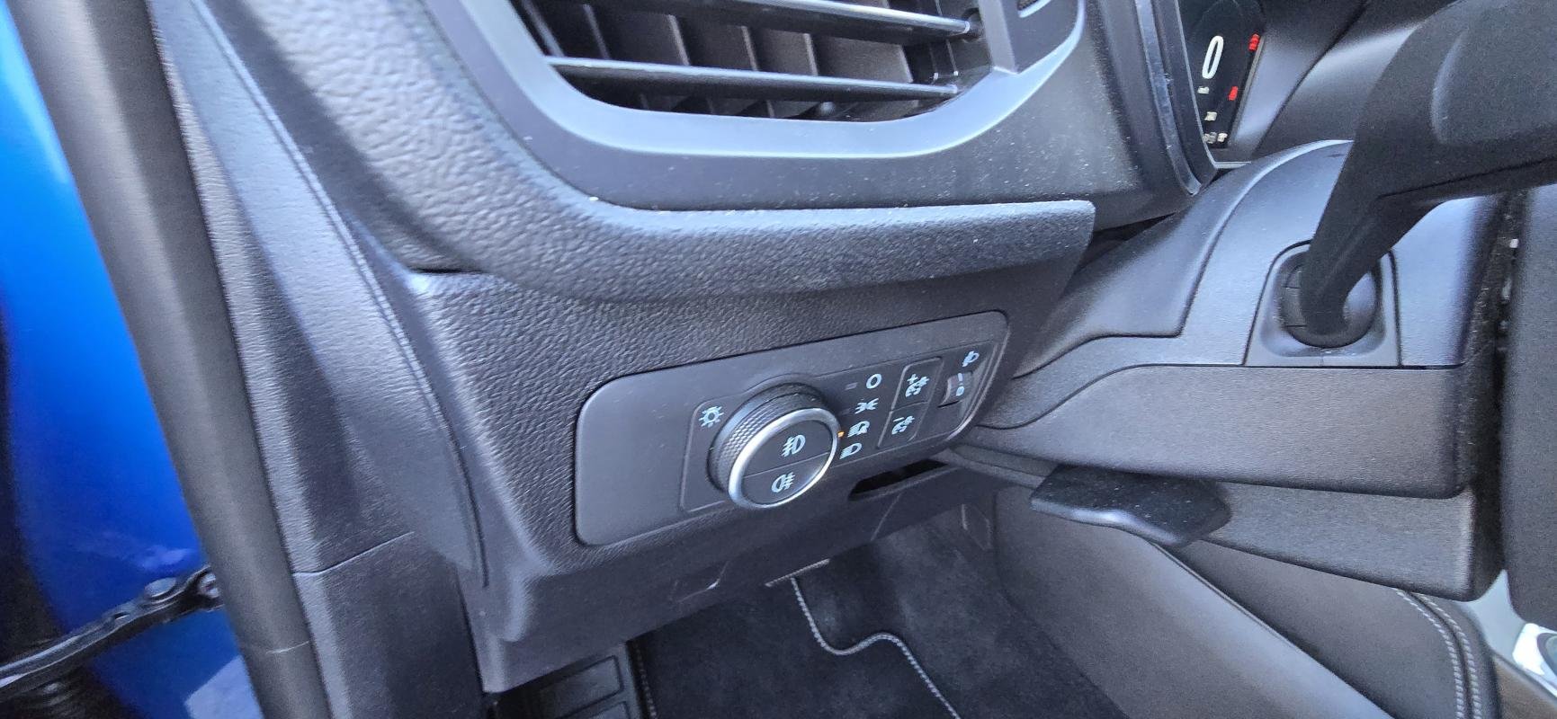 Ford Kuga - Photo 23