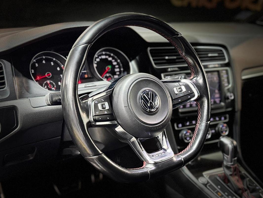 Volkswagen Golf - Photo 13