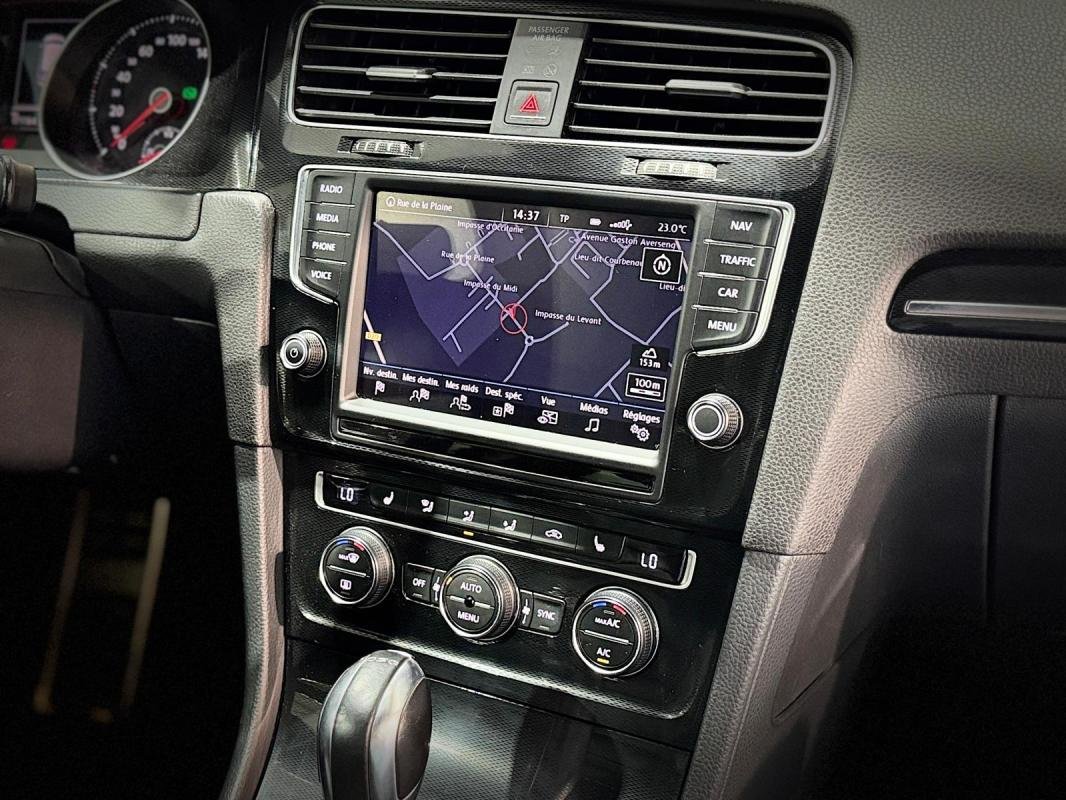 Volkswagen Golf - Photo 14