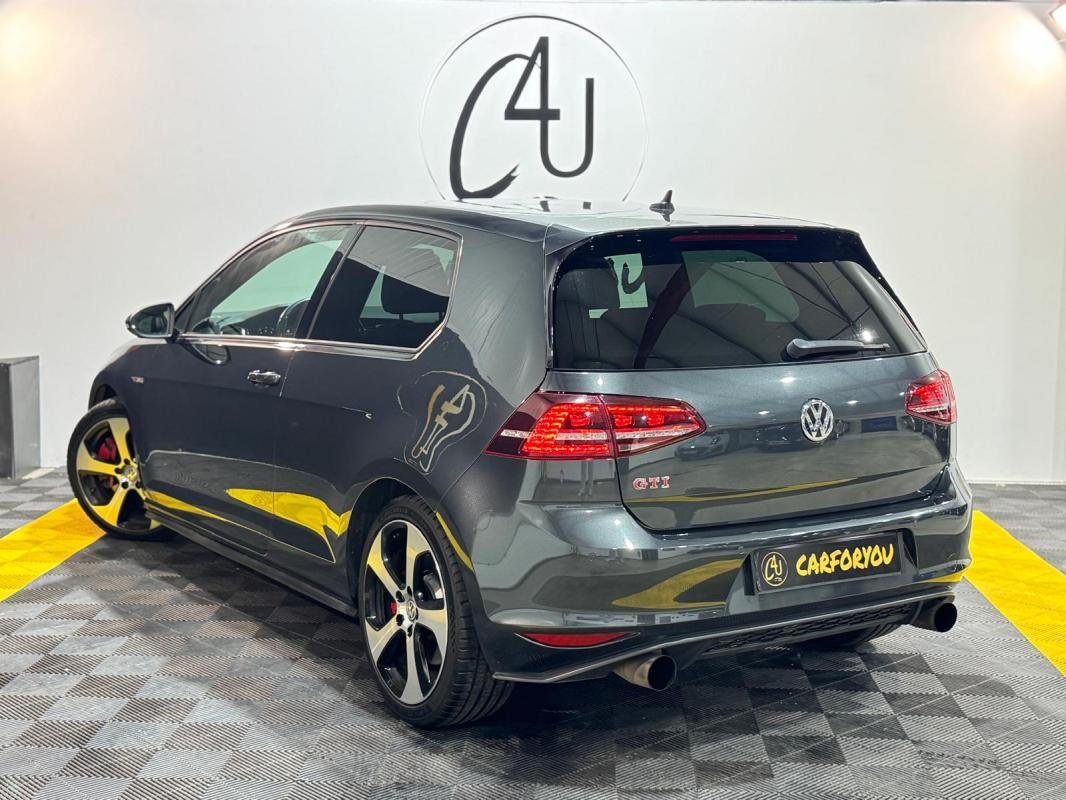 Volkswagen Golf - Photo 5