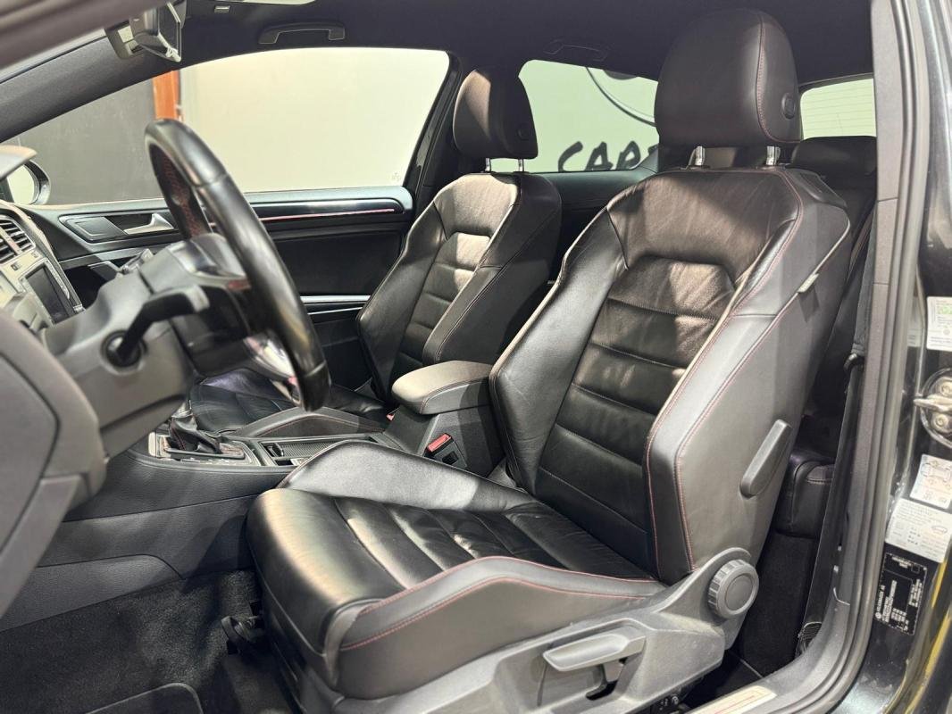Volkswagen Golf - Photo 8