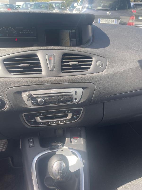 Renault Scénic - Photo 14