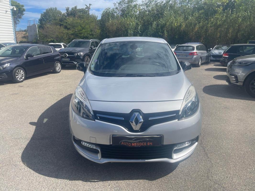 Renault Scénic - Photo 2