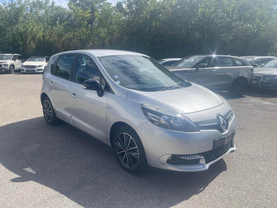 Renault Scénic - Photo 3