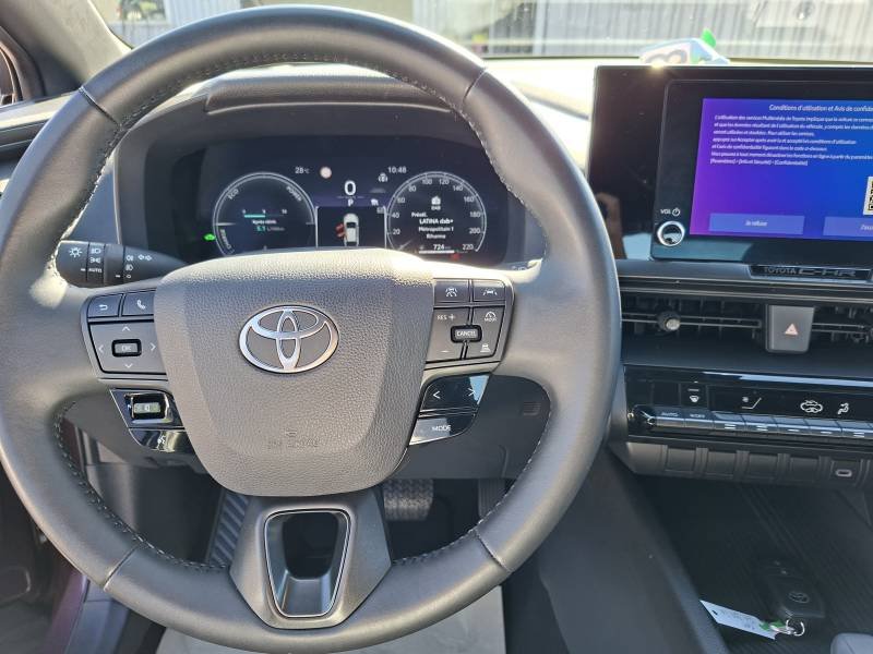 Toyota C-HR - Photo 9