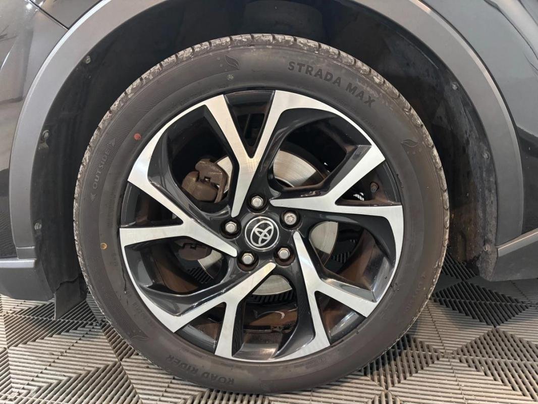Toyota C-HR - Photo 22