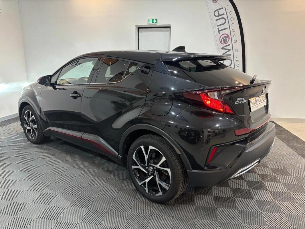 Toyota C-HR - Photo 8