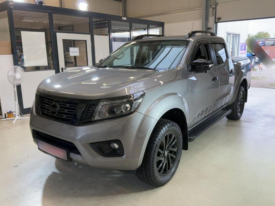 Nissan Navara - Photo 1
