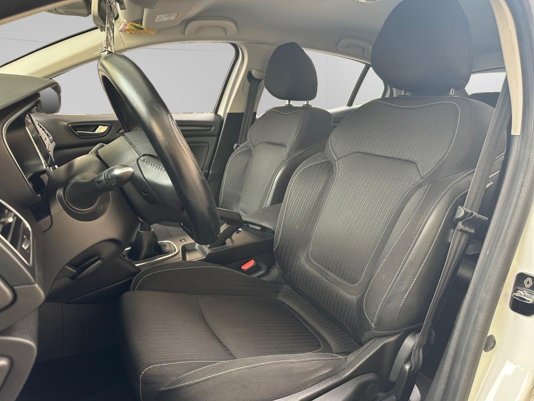 Renault Mégane - Photo 13