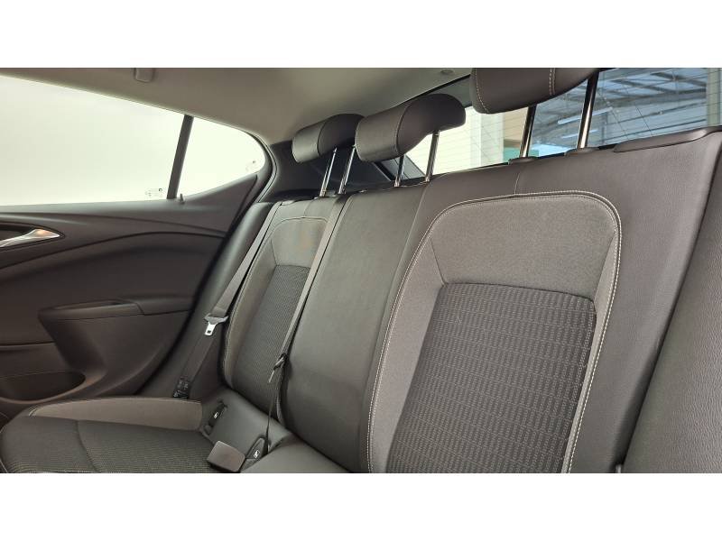 Opel Astra - Photo 13