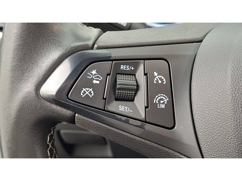 Opel Astra - Photo 25