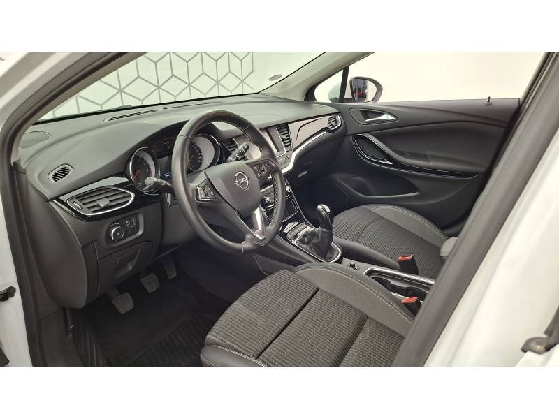 Opel Astra - Photo 30
