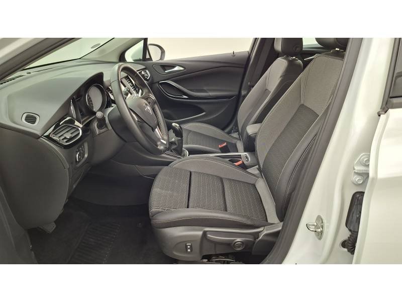 Opel Astra - Photo 10