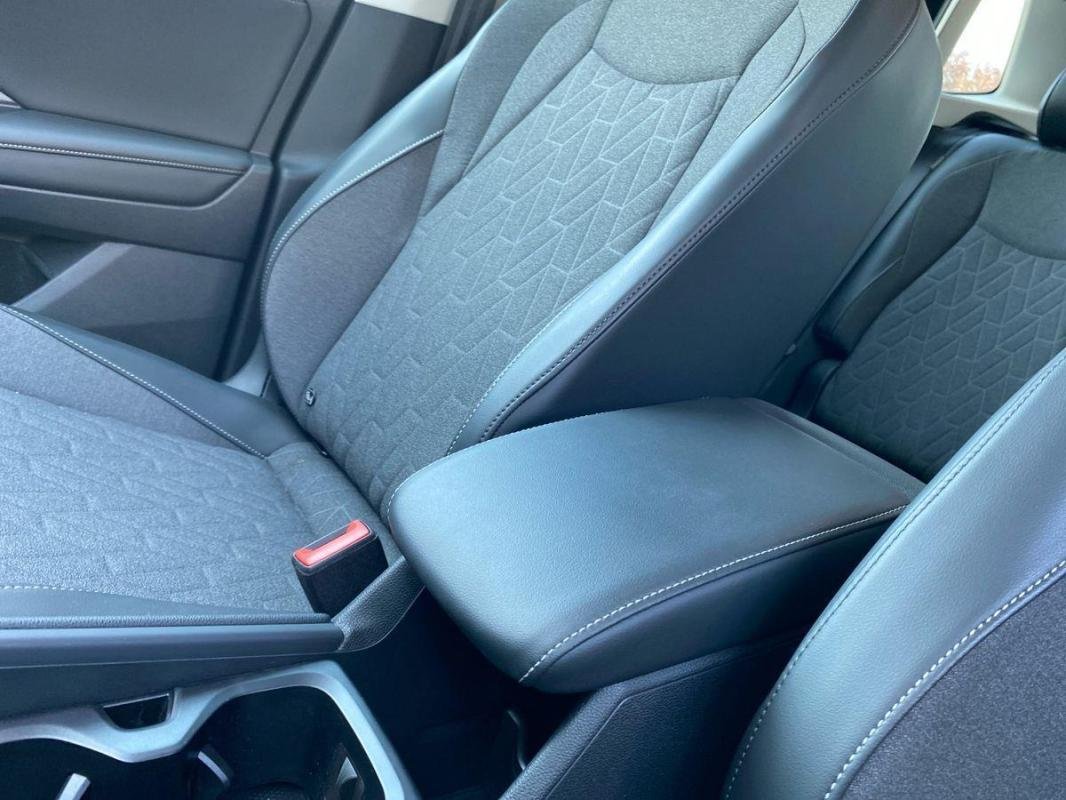 Volkswagen Tiguan - Photo 12