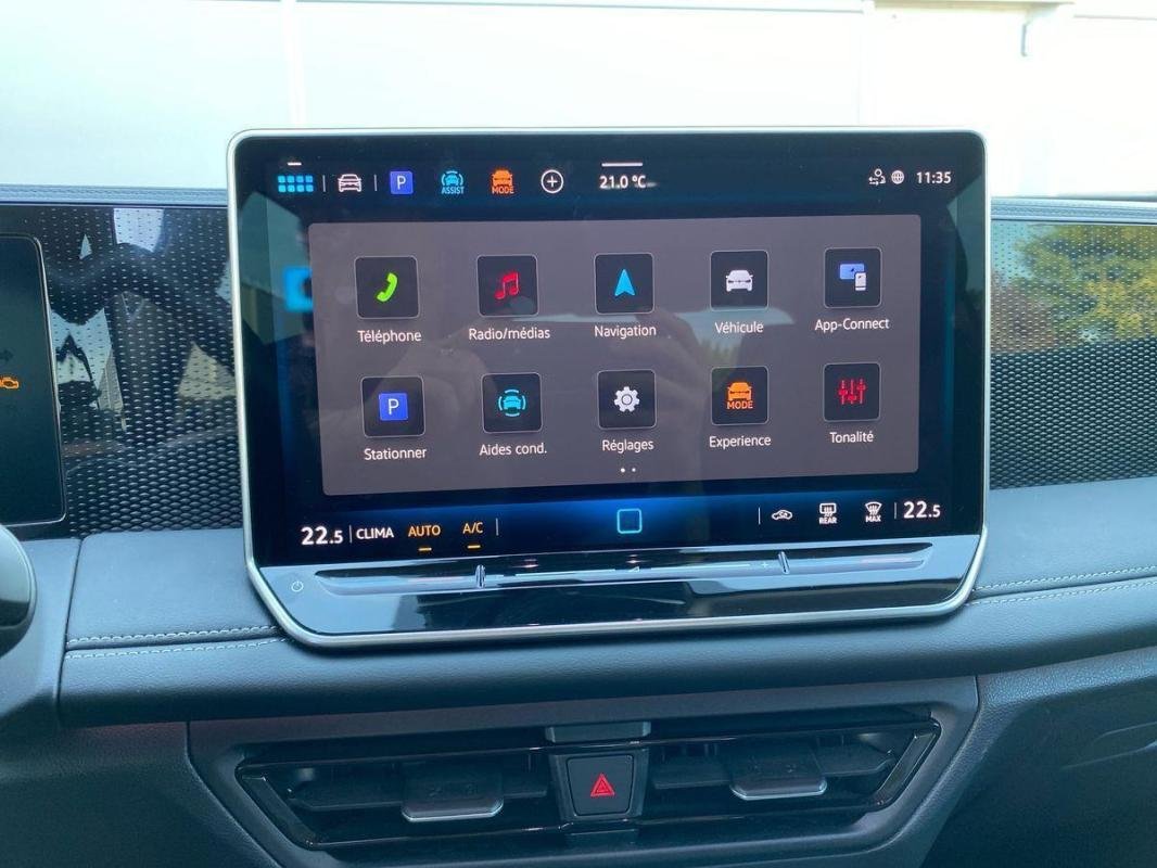 Volkswagen Tiguan - Photo 16