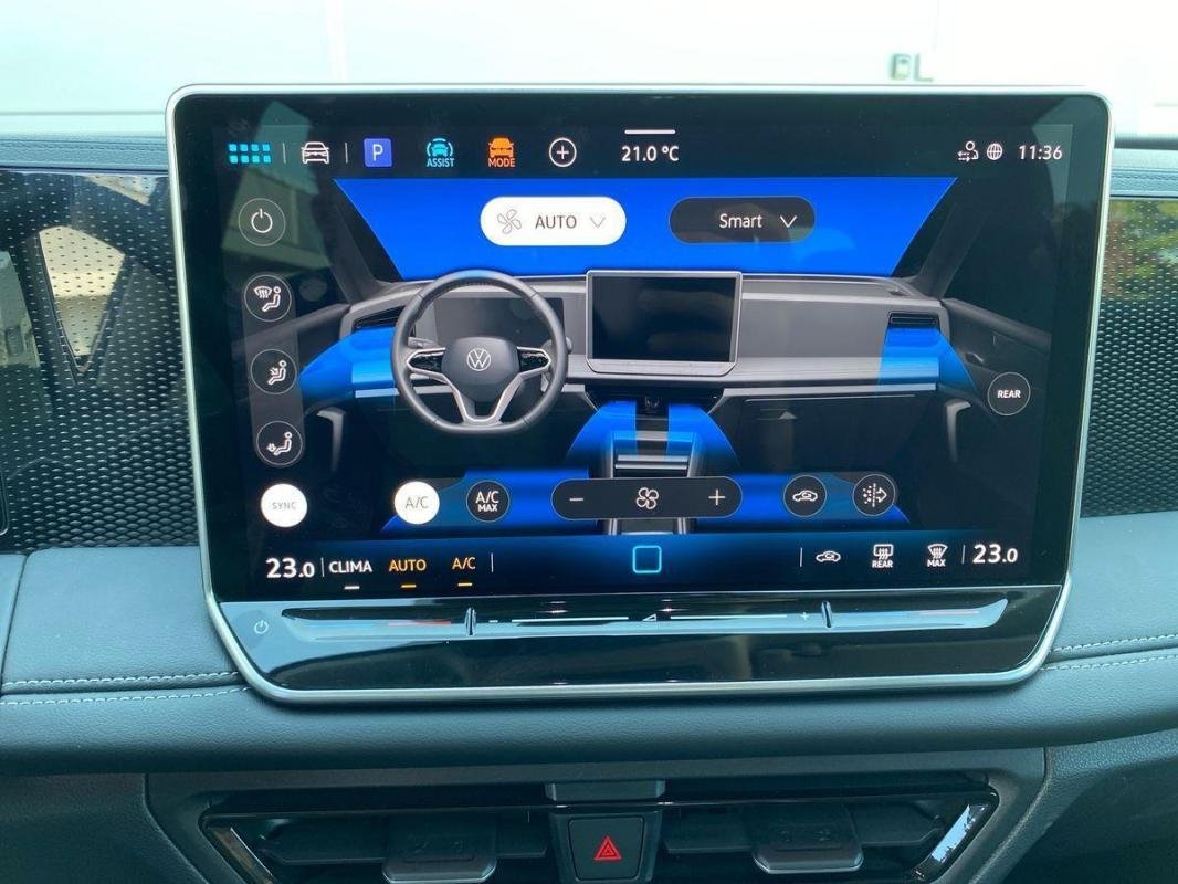 Volkswagen Tiguan - Photo 19