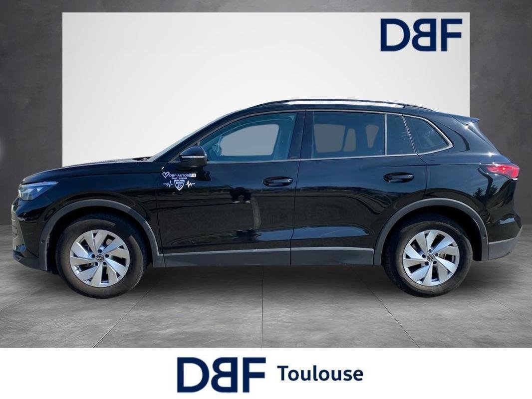 Volkswagen Tiguan - Photo 2