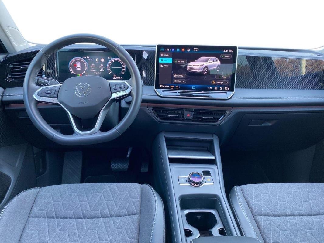 Volkswagen Tiguan - Photo 8