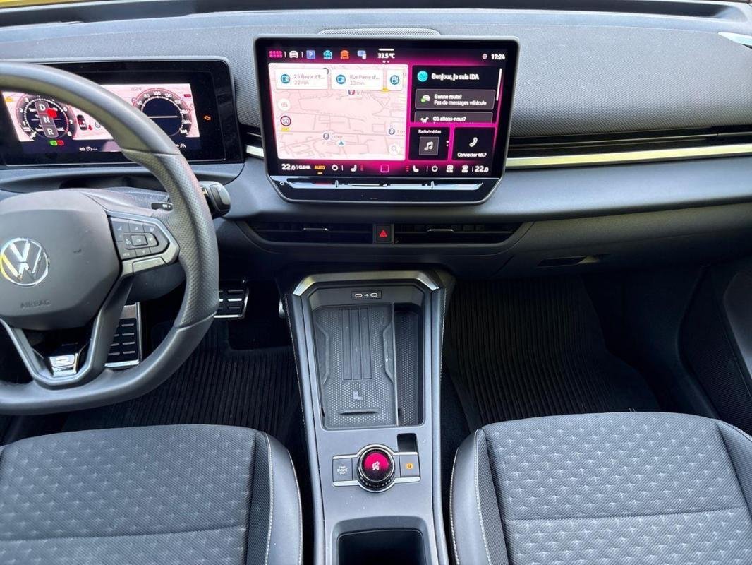 Volkswagen T-Roc - Photo 10