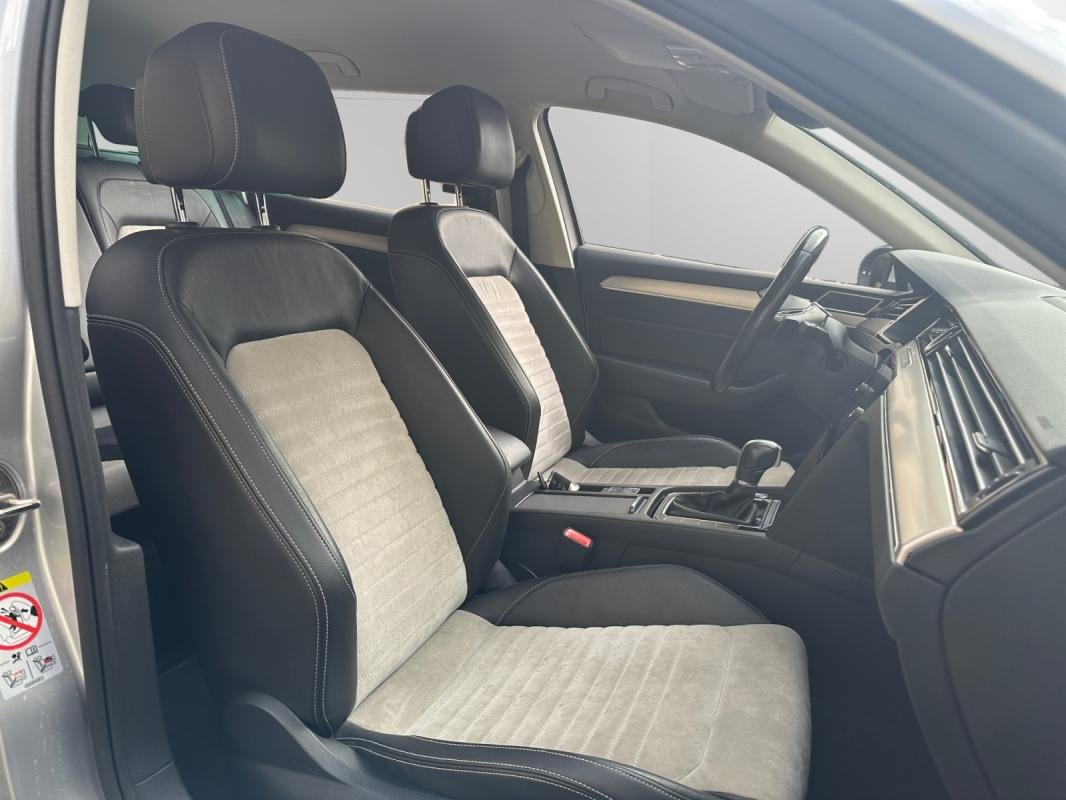 Volkswagen Passat SW - Photo 18