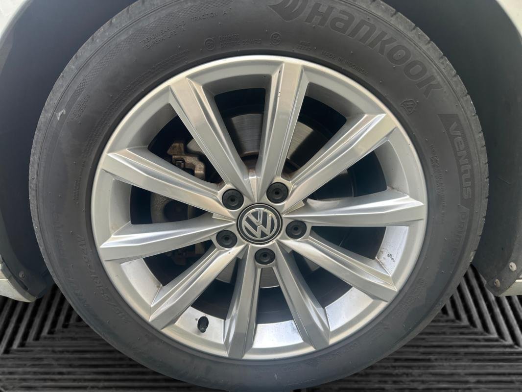 Volkswagen Passat SW - Photo 21