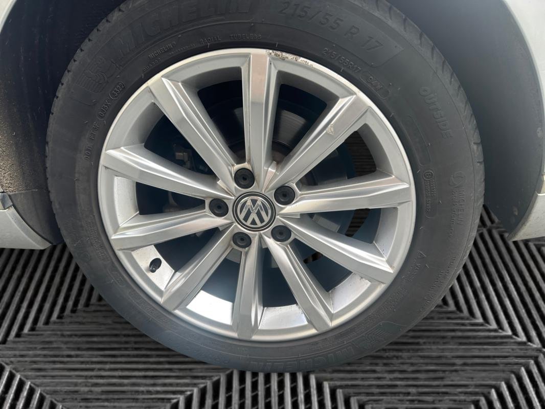 Volkswagen Passat SW - Photo 22