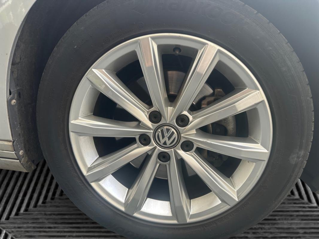 Volkswagen Passat SW - Photo 24