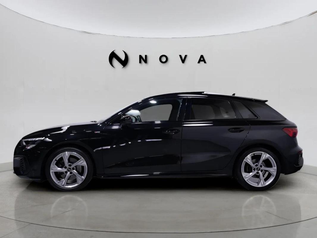 Audi A3 - Photo 2