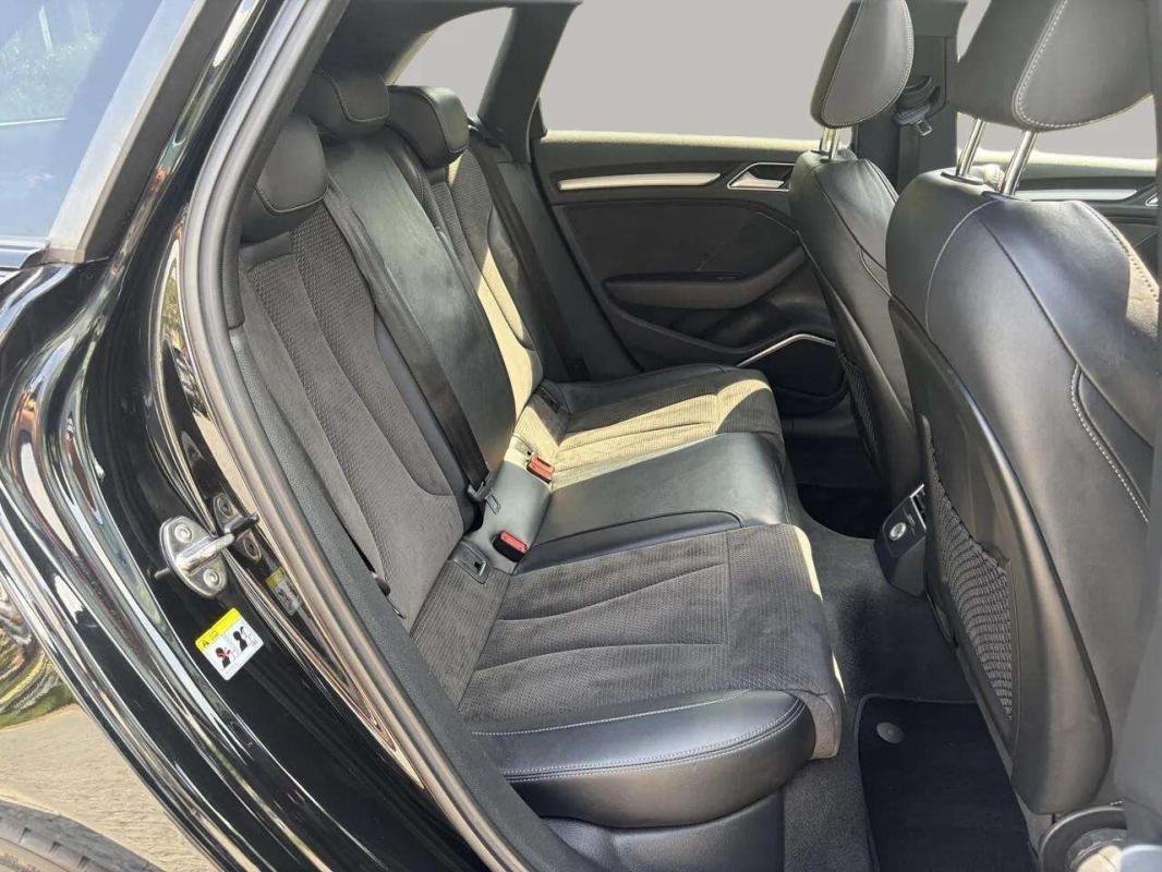Audi S3 - Photo 12