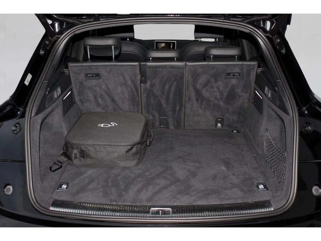 Audi Q5 - Photo 11