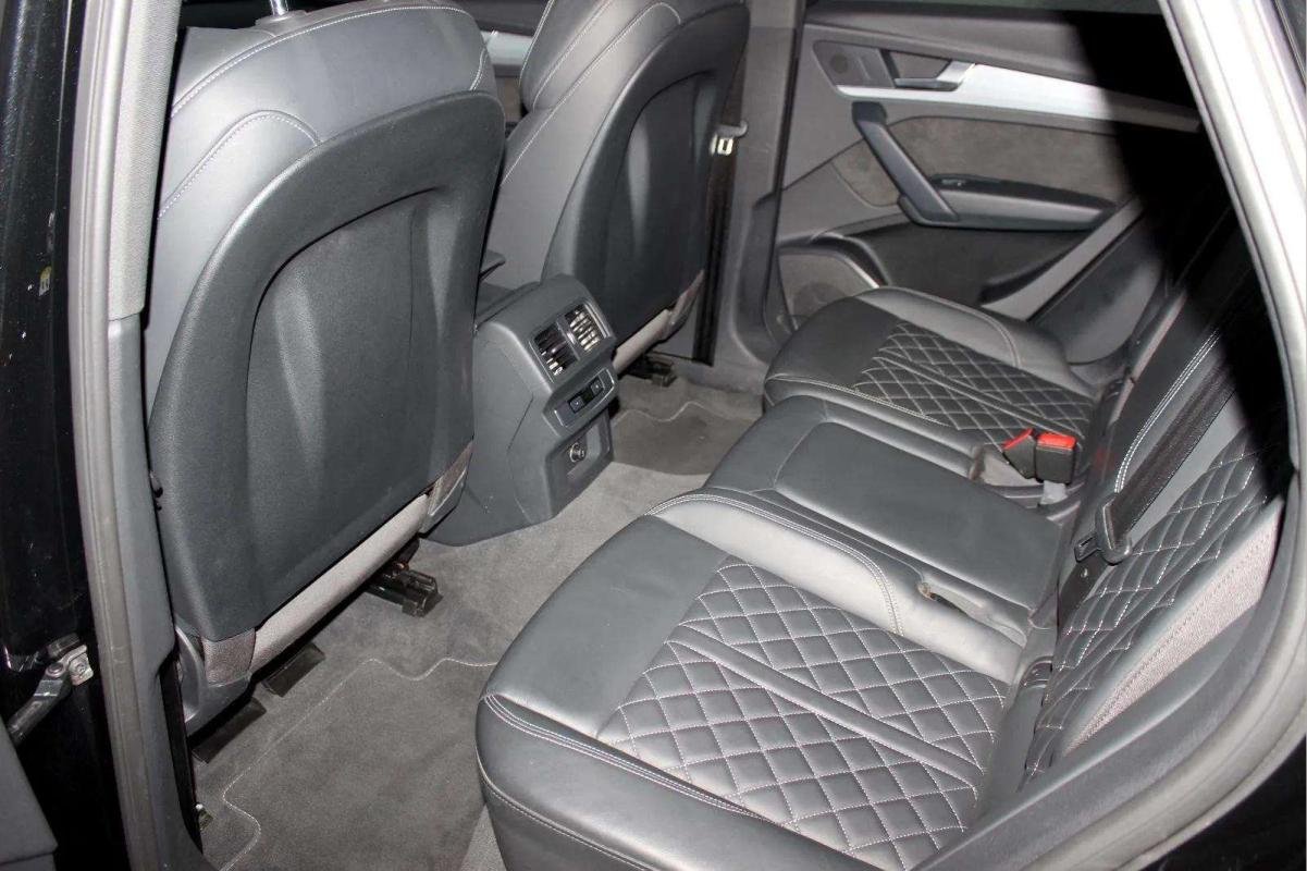 Audi Q5 - Photo 12
