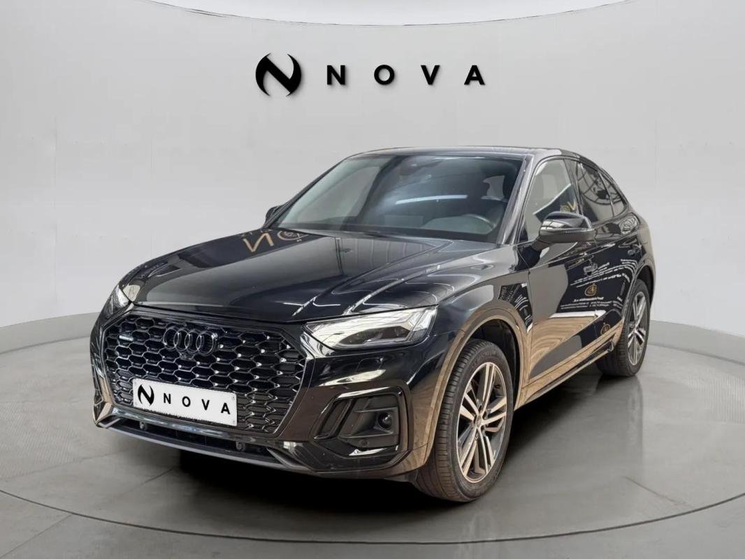Audi Q5 - Photo 1