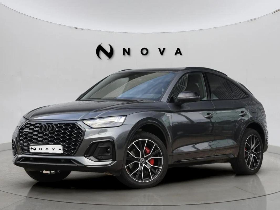 Audi Q5 - Photo 1