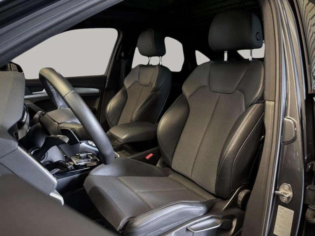 Audi Q5 - Photo 10