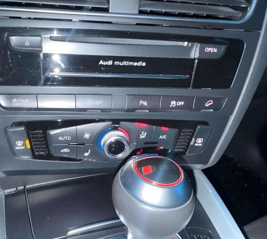 Audi SQ5 - Photo 8