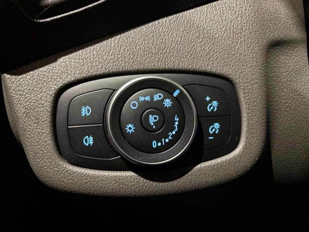 Ford Transit Connect - Photo 17