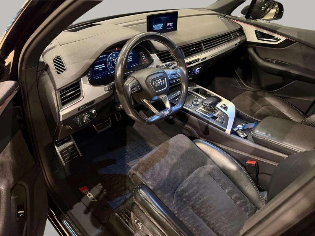 Audi SQ7 - Photo 9
