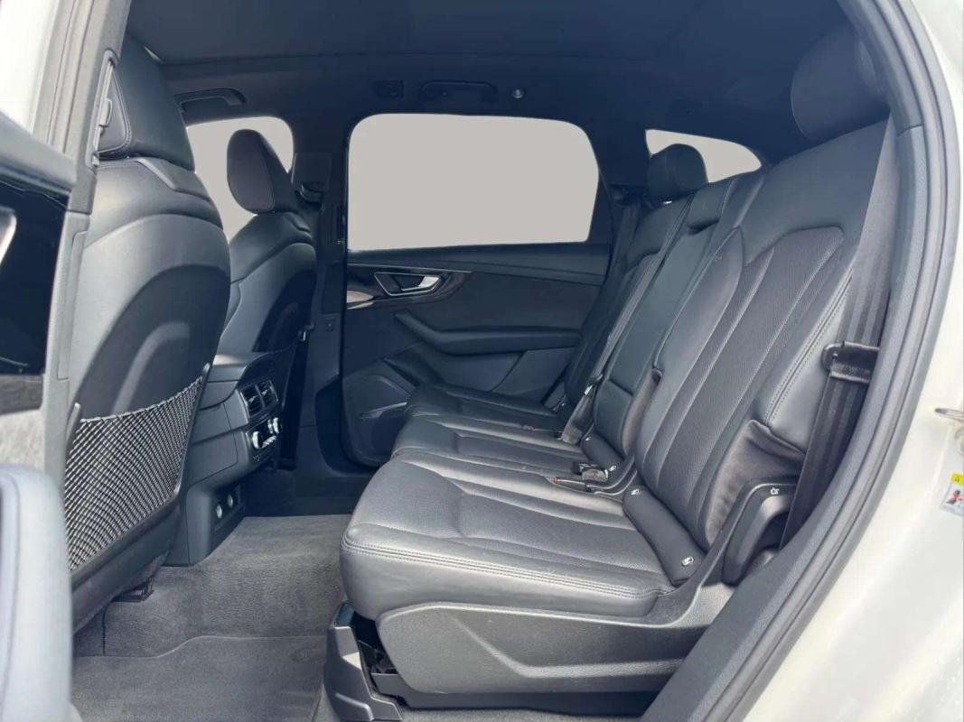 Audi SQ7 - Photo 13
