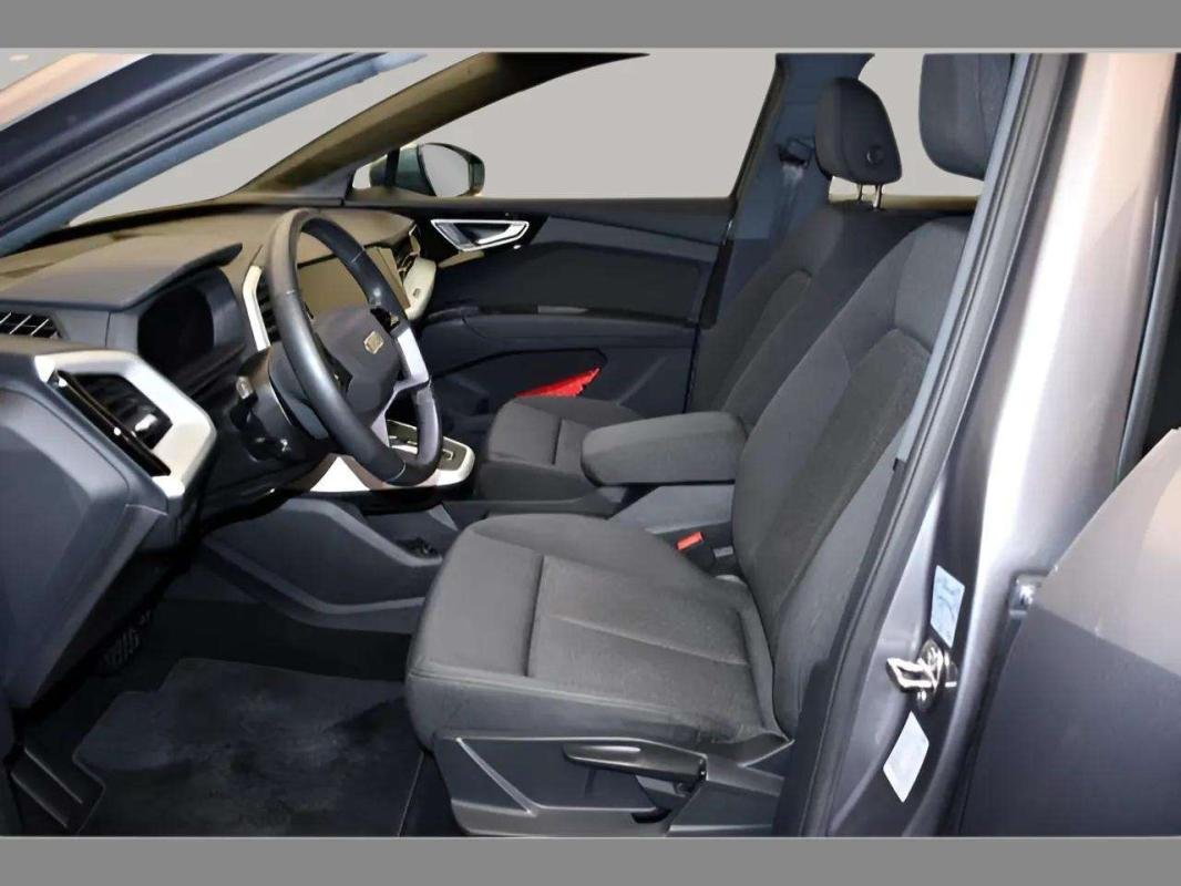 Audi Q4 Sportback e-tron - Photo 11