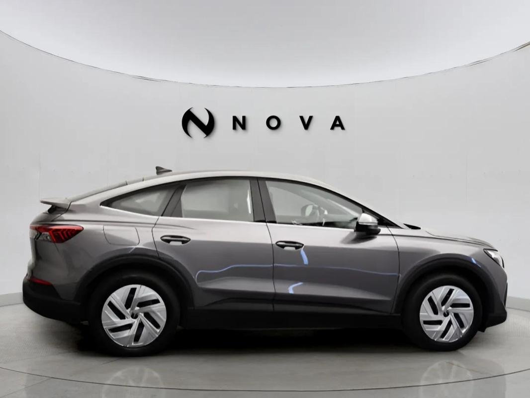 Audi Q4 Sportback e-tron - Photo 6