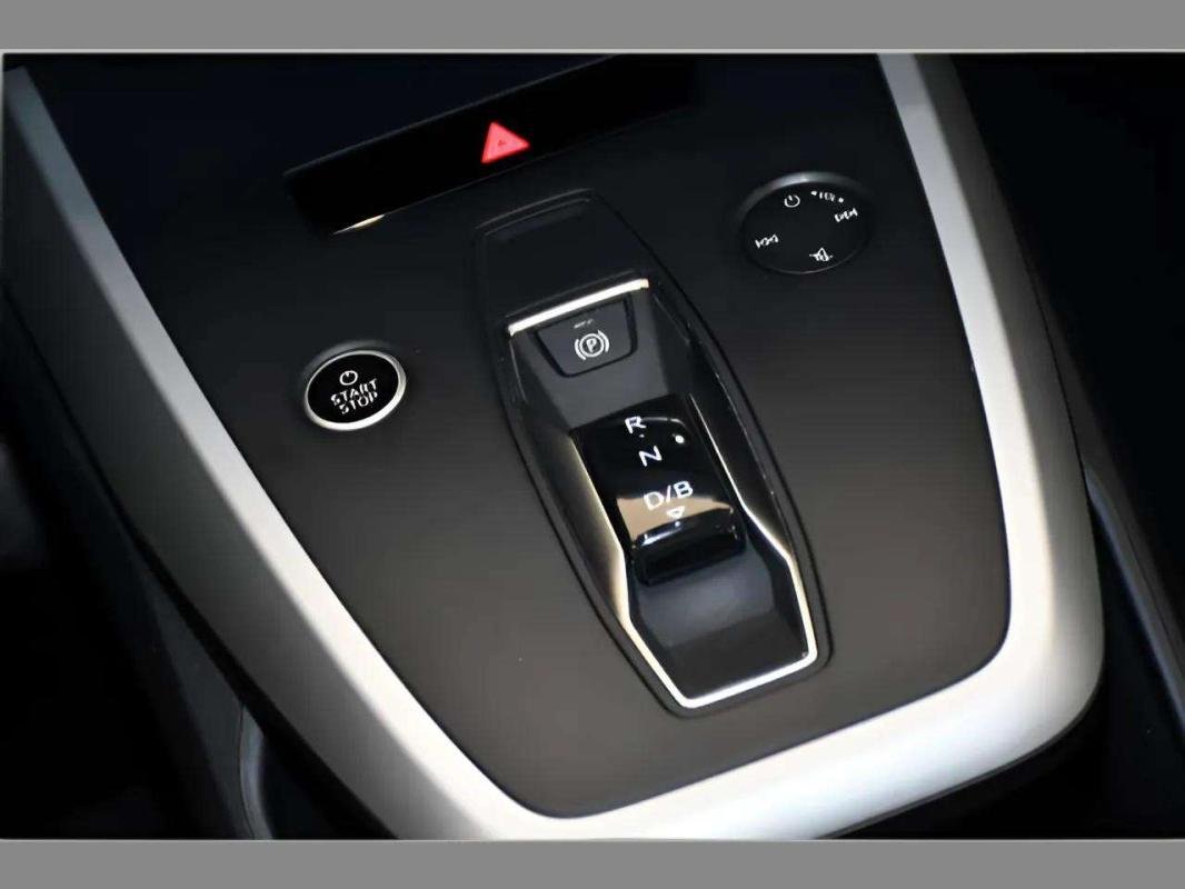 Audi Q4 Sportback e-tron - Photo 9