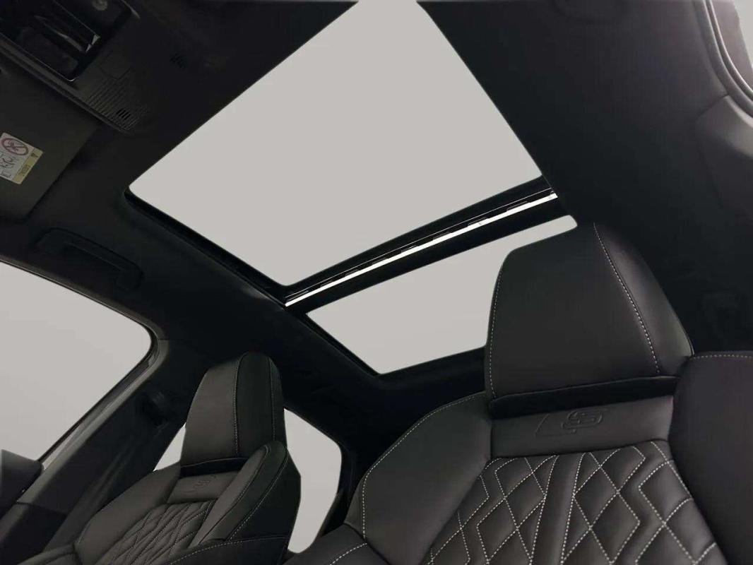 Audi Q4 e-tron - Photo 12