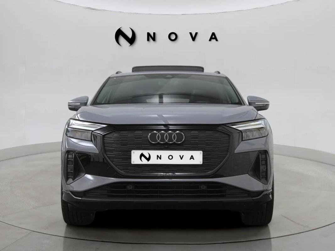 Audi Q4 e-tron - Photo 6