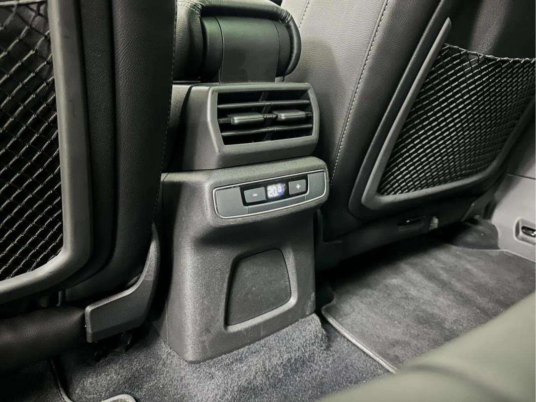 Audi Q4 e-tron - Photo 10